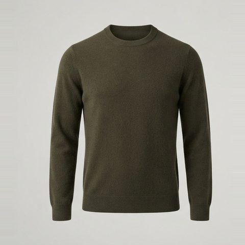 Merino crewneck with a full torso, front view
